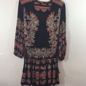 Free People Black Floral beautiful Tunic- Size M